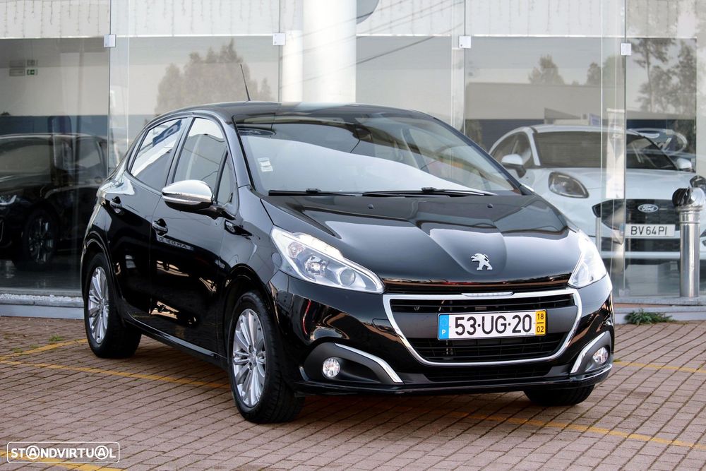 Peugeot 208 1.2 PureTech Style - 1
