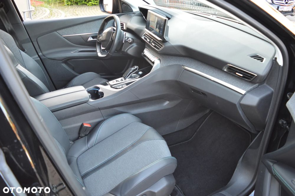 Peugeot 3008 1.2 PureTech GT S&S EAT8 - 12