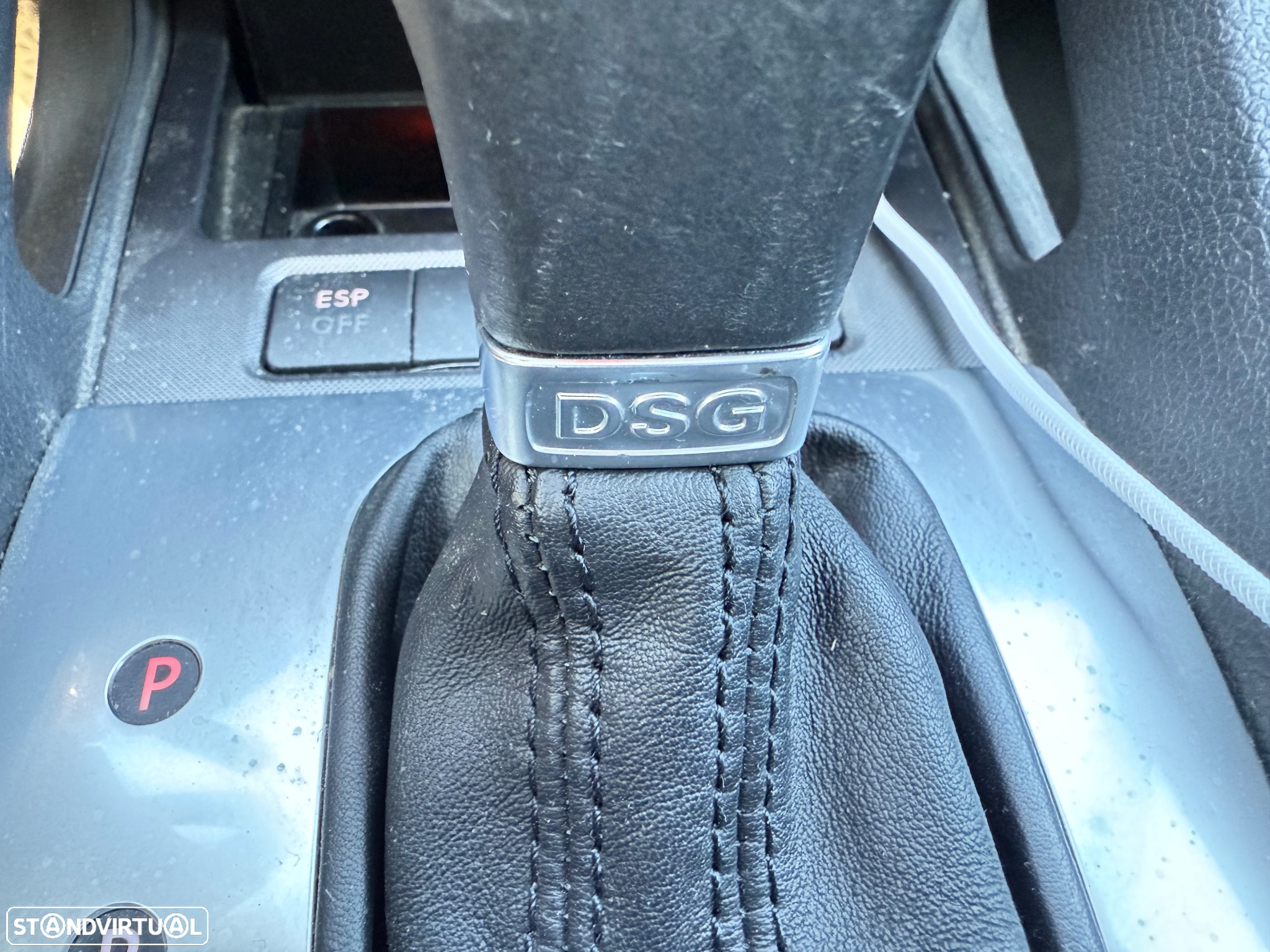 VW Golf 2.0 TDi Sport DSG - 19