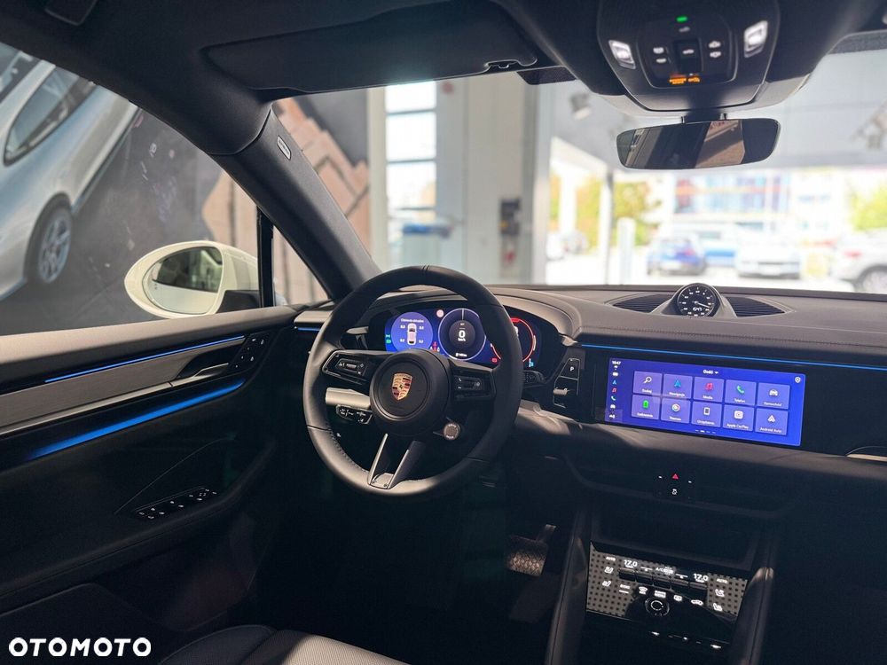 Porsche Macan - 14
