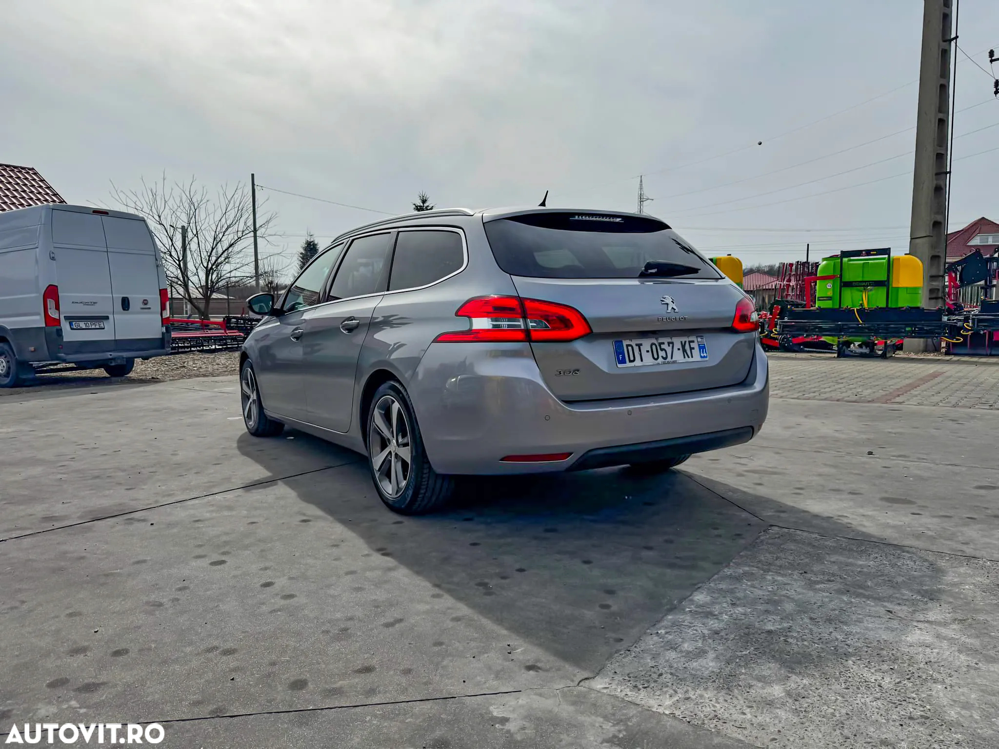 Peugeot 308 - 4