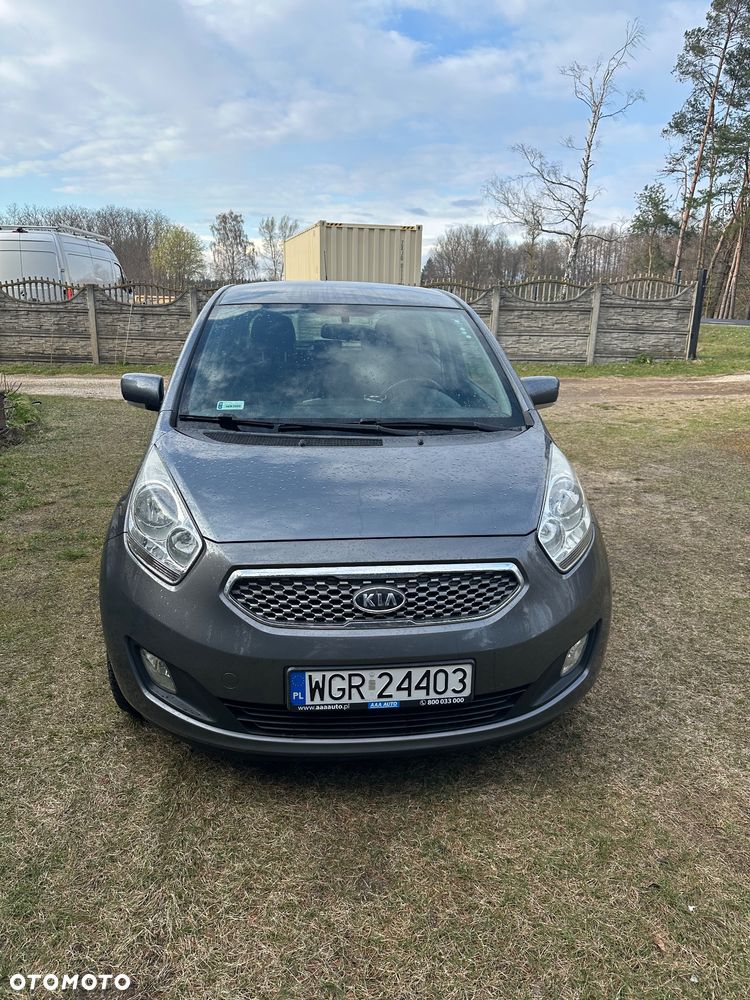 Kia Venga 1.6 CVVT Fifa World Cup Edition - 4