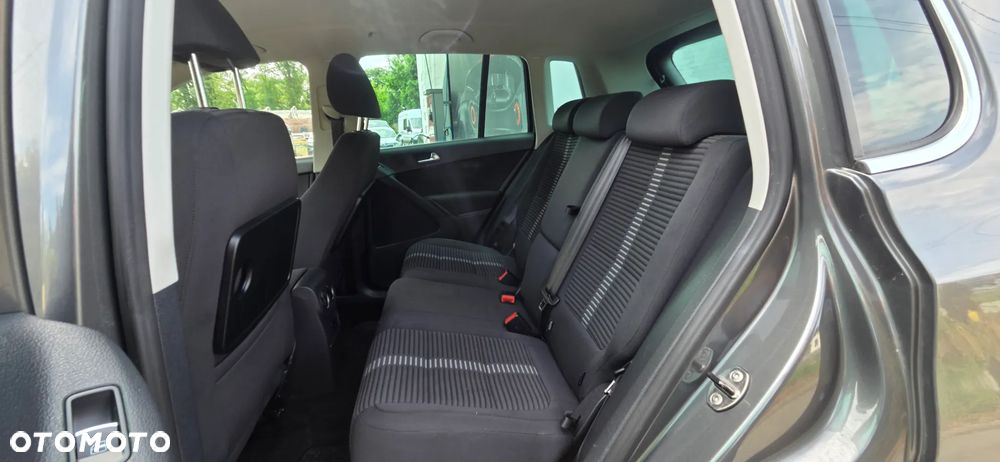 Volkswagen Tiguan 2.0 TDI DPF BlueMotion Technology Exclusive - 28