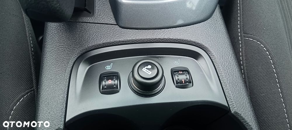 Ford Focus - 22