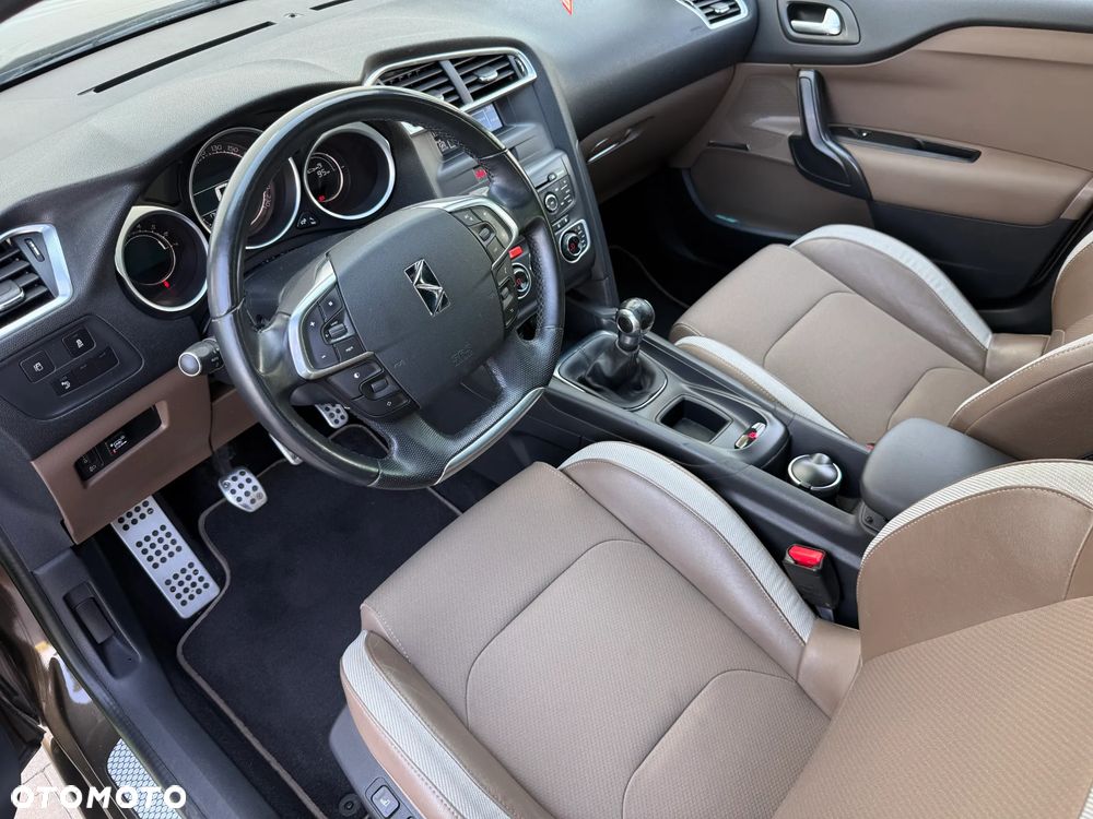 Citroën DS4 1.6 VTi SoChic - 10