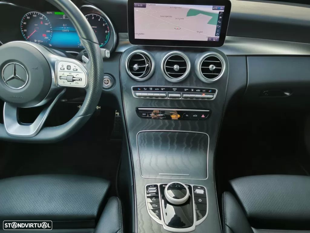 Mercedes-Benz C 300 de AMG Line - 30