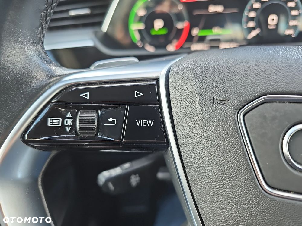 Audi e-tron 50 Quattro - 16