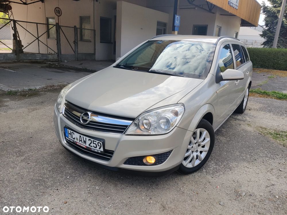 Opel Astra 1.6 Color Edition - 1