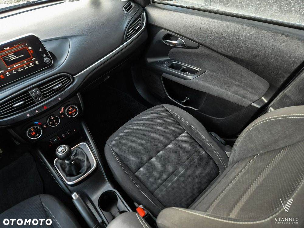 Fiat Tipo 1.4 T-Jet Lounge - 16