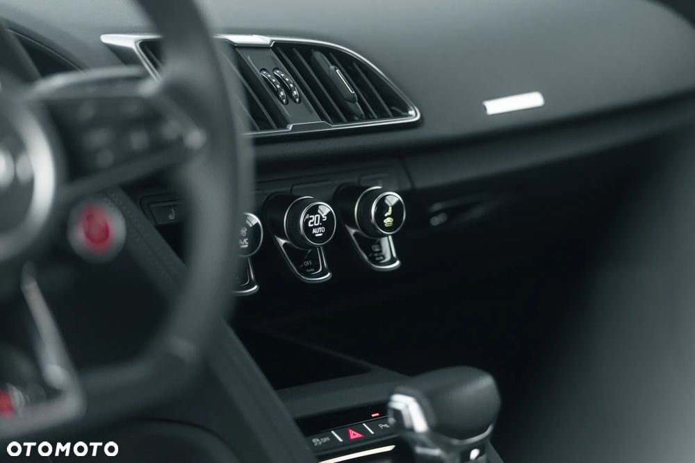 Audi R8 Coupé V10 RWD - 30