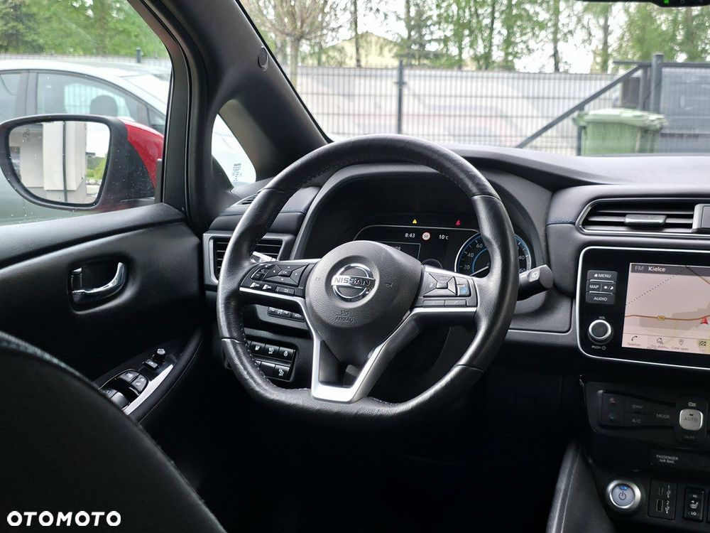 Nissan Leaf - 13