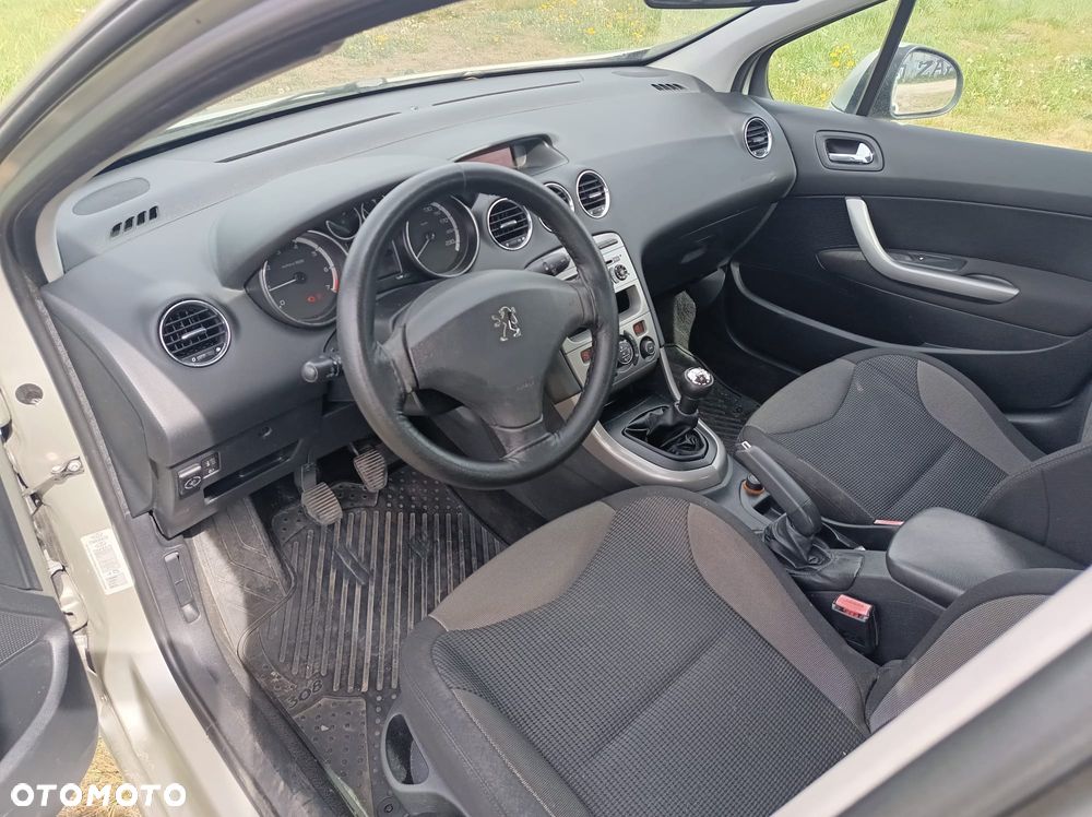 Peugeot 308 - 5