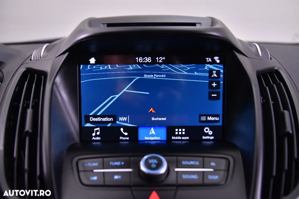 Ford Kuga 2.0 TDCi 2x4 Aut. ST-Line - 20