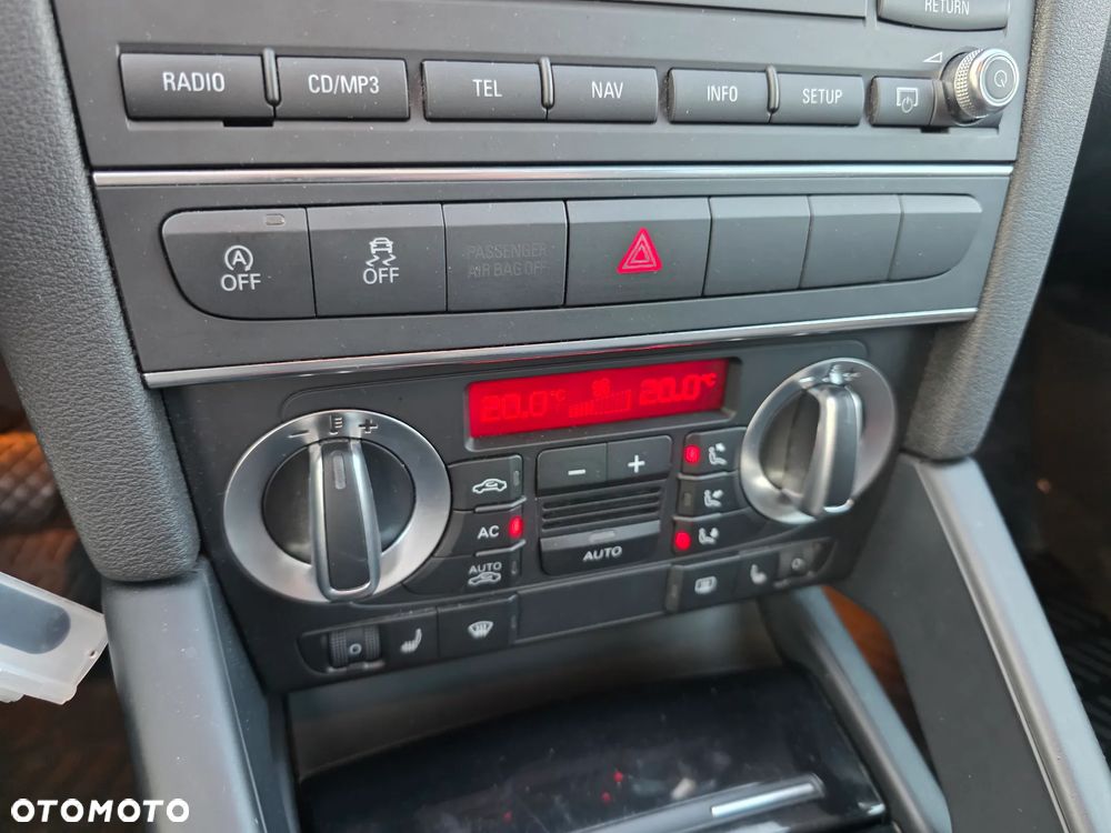 Audi A3 Sportback 2.0 TDI S line Sportpaket plus - 36