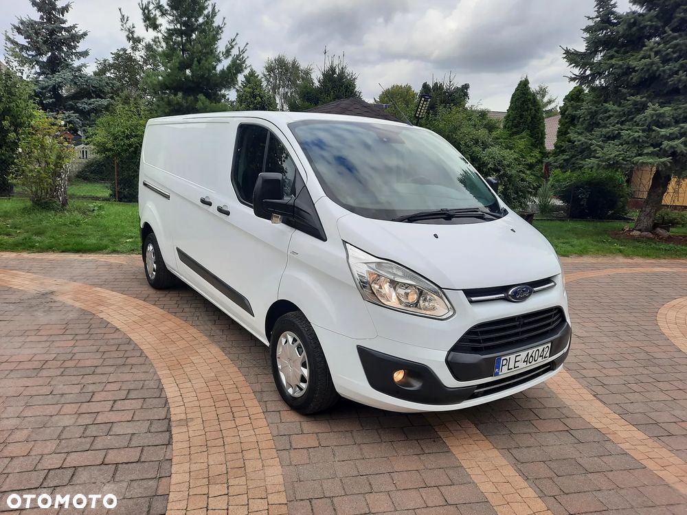 Ford Transit Custom  L2 Długi