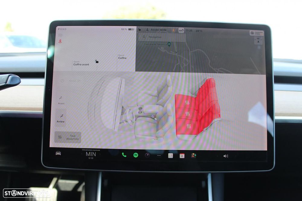 Tesla Model 3 Long-Range Dual Motor AWD - 32