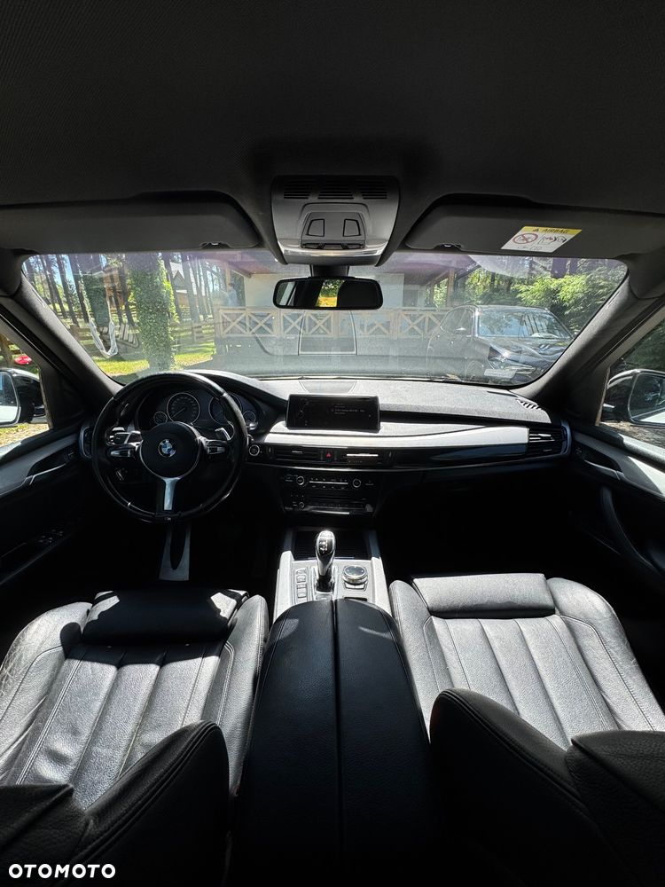 BMW X5 M M50d - 8