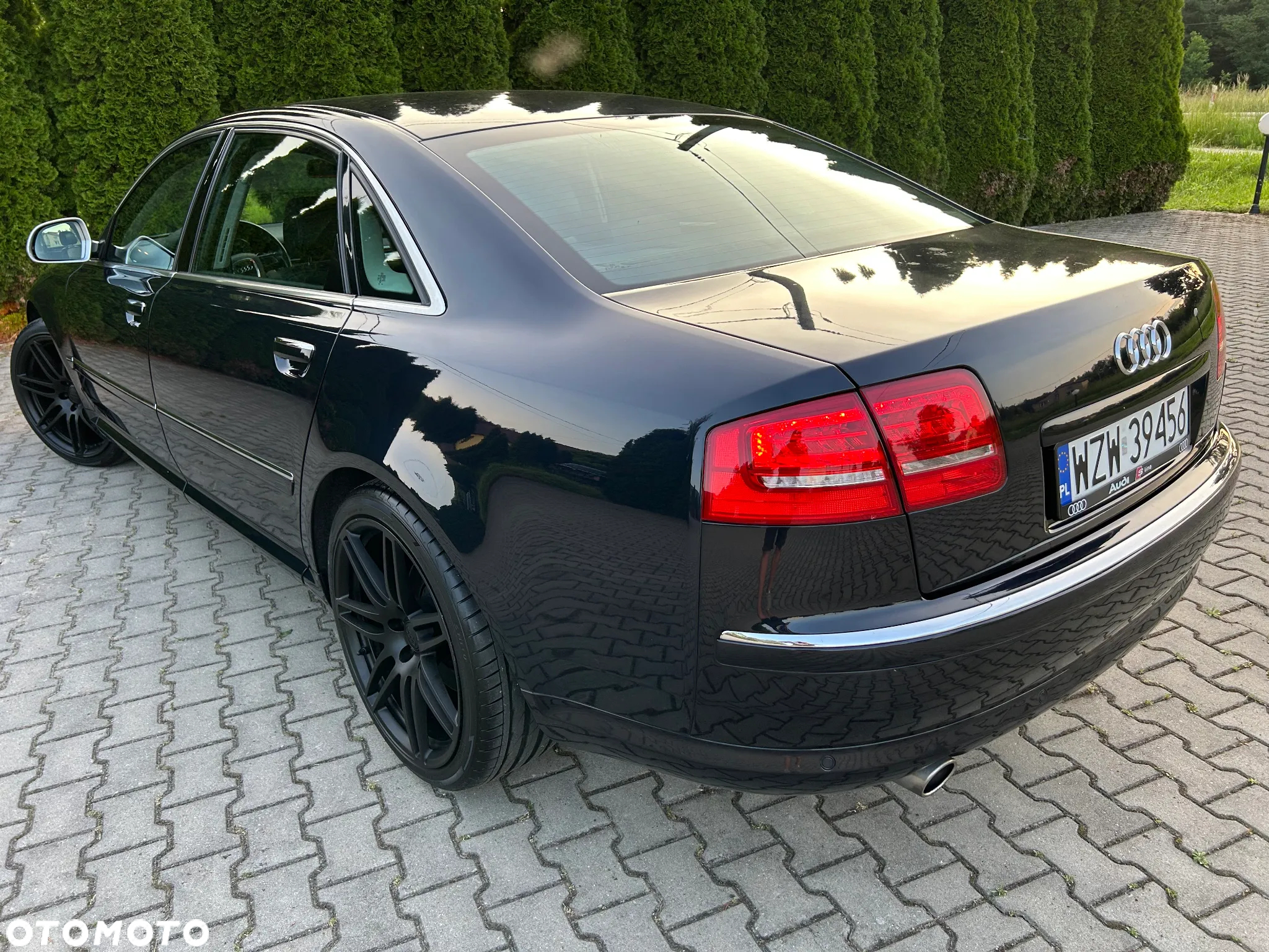 Audi A8 4.2 FSI L Quattro - 14