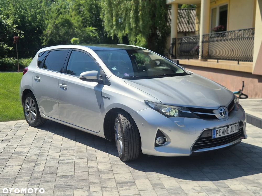 Toyota Auris - 4