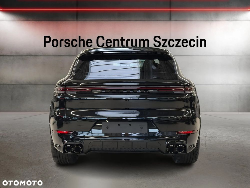 Porsche Cayenne S E-Hybrid PHEV Black Edition - 4