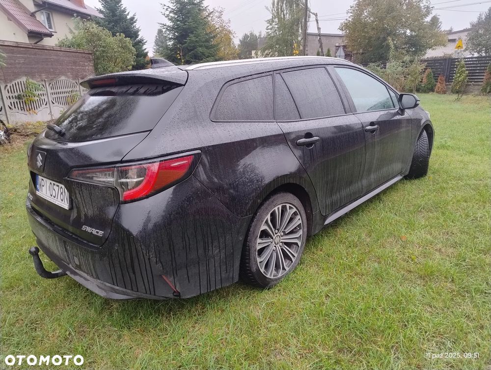 Suzuki Swace 1.8 Hybrid Premium Plus CVT - 10
