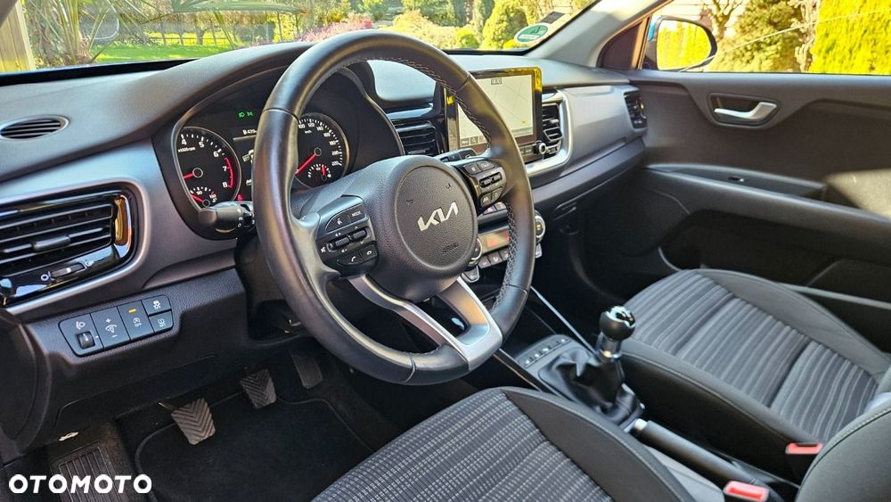 Kia Stonic - 16
