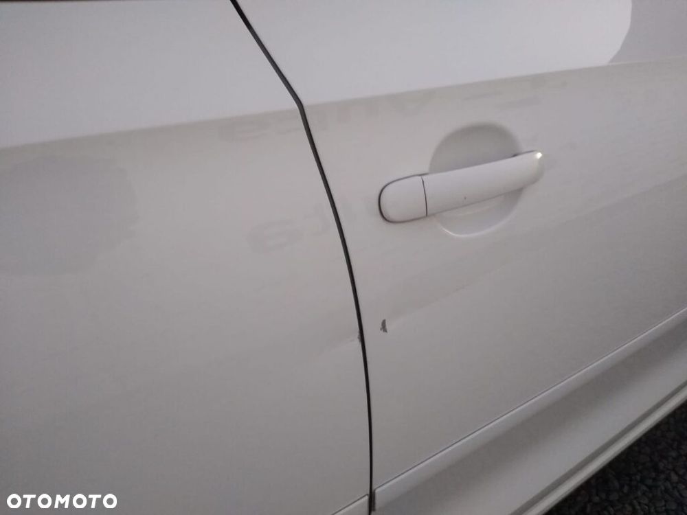 Skoda RAPID 1.6 TDI Drive - 20