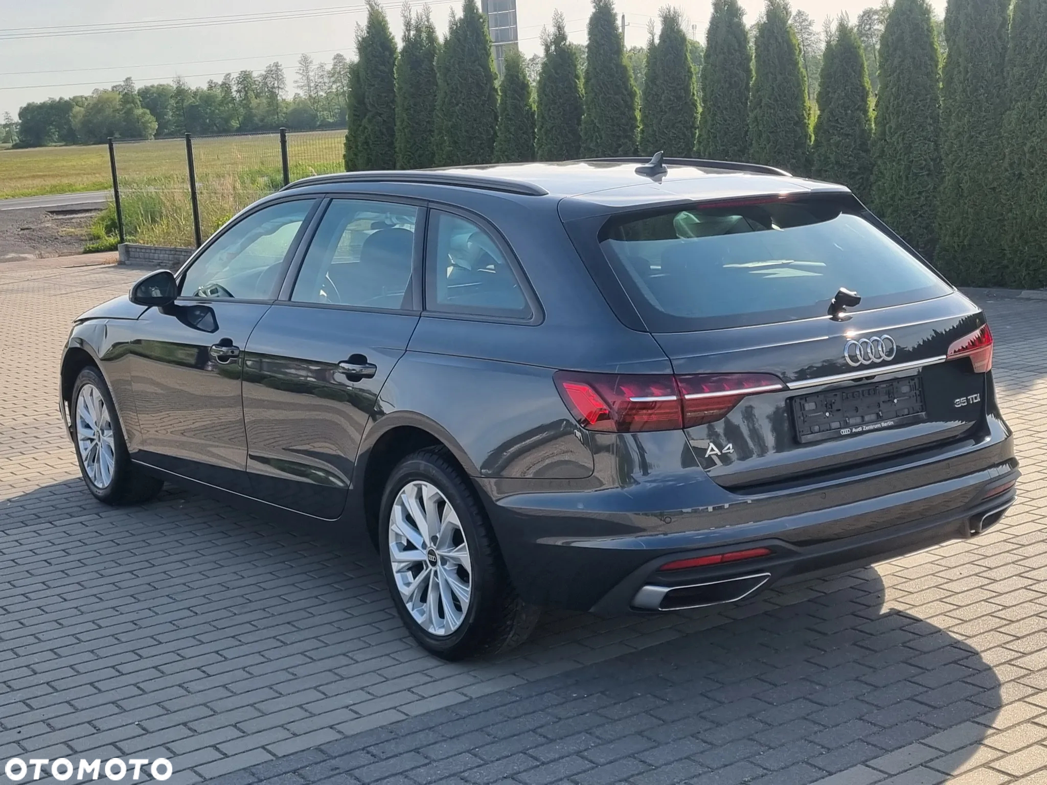 Audi A4 Avant 35 TDI S tronic - 5