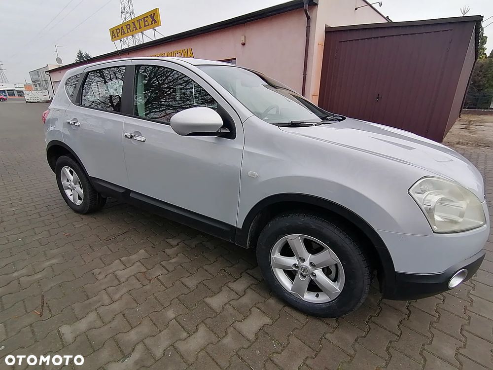 Nissan Qashqai 2.0 dCi DPF acenta - 6