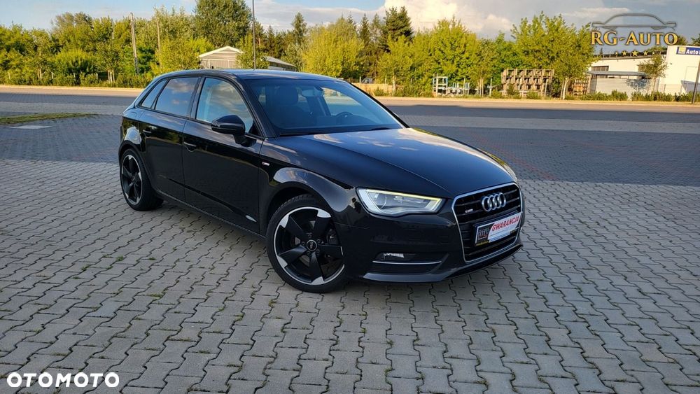 Audi A3 Sportback - 2