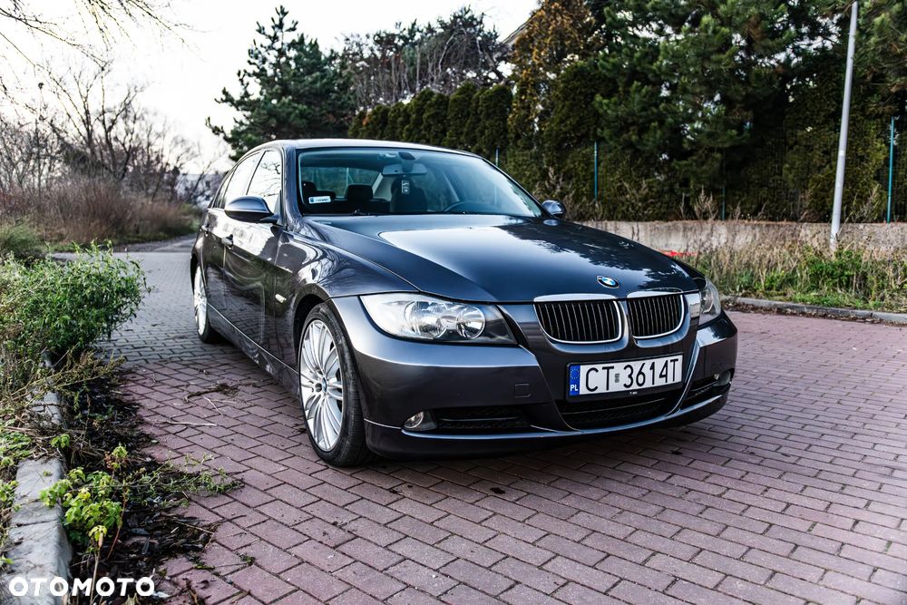 BMW Seria 3 320d - 4