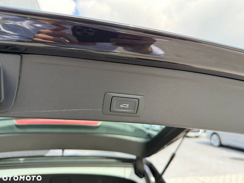 Audi A4 Avant - 10
