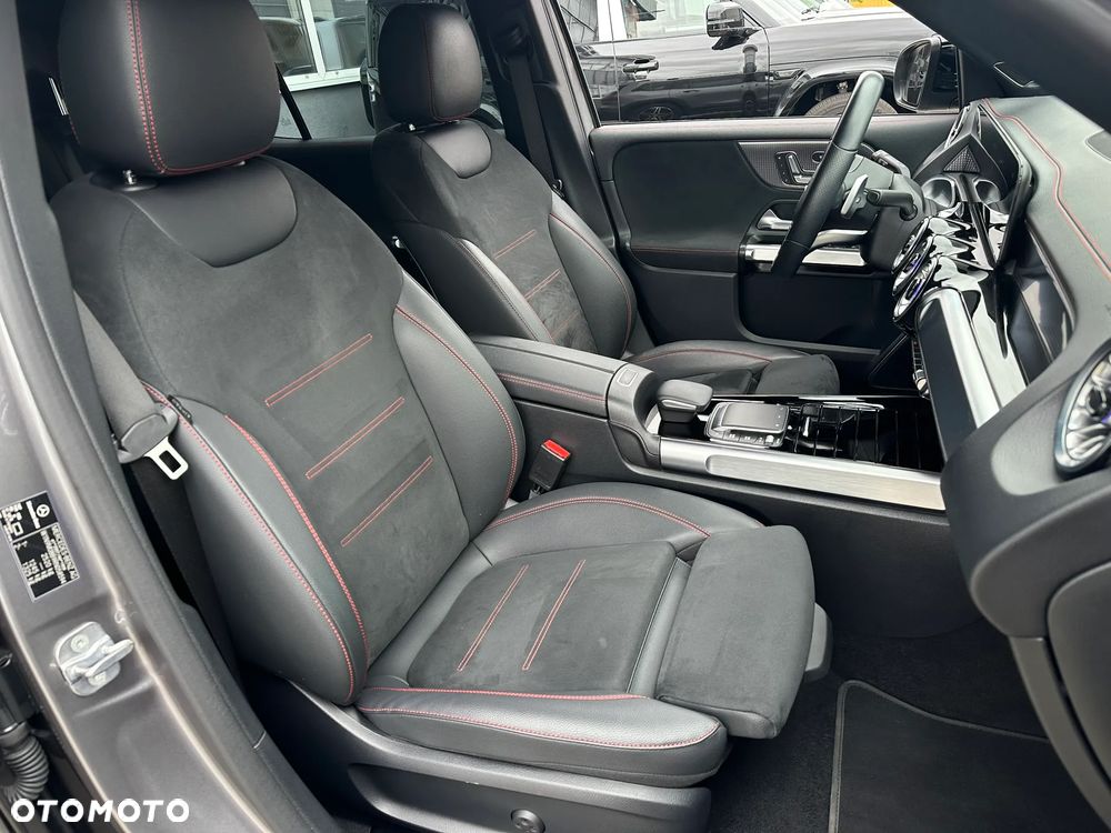 Mercedes-Benz EQB 250 66.5kWh AMG - 8
