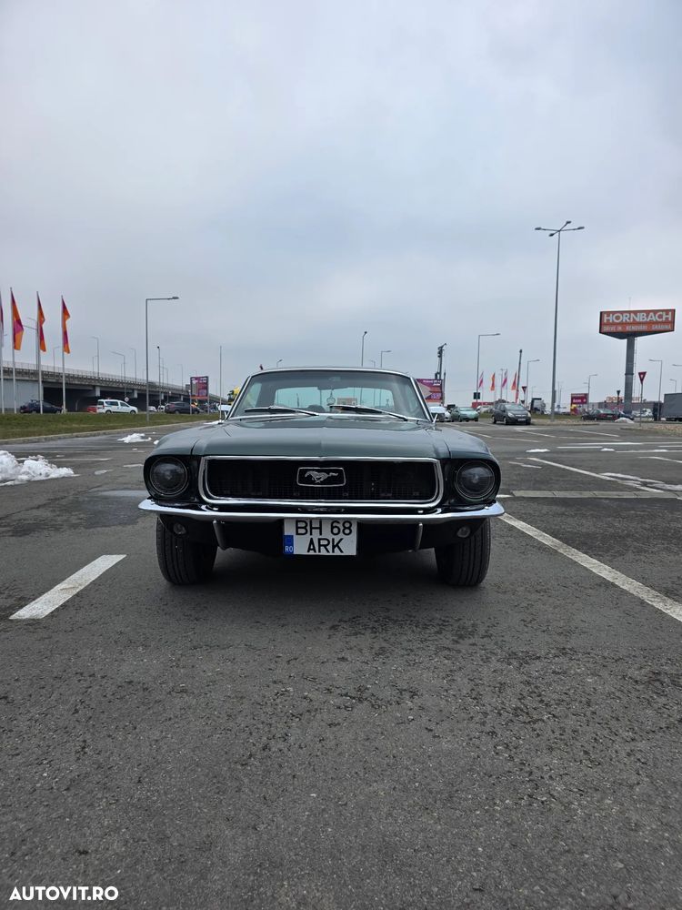 Ford Mustang - 6