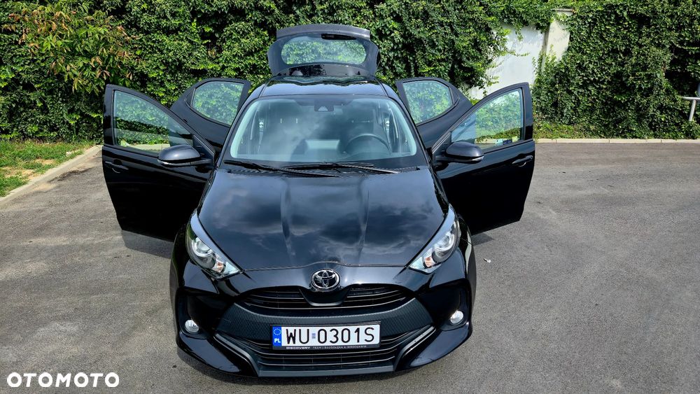 Toyota Yaris 1.5 Comfort - 1