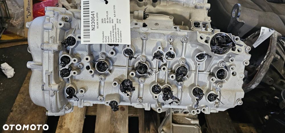 SILNIK SŁUPEK AUDI S8 D4 PLUS DDTA 4.0 TFSI DDT - 4