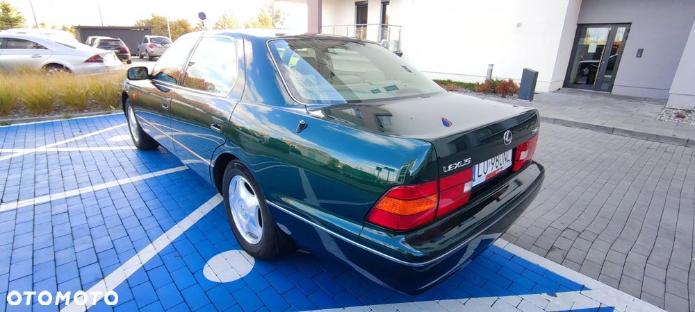 Lexus LS Standard - 6