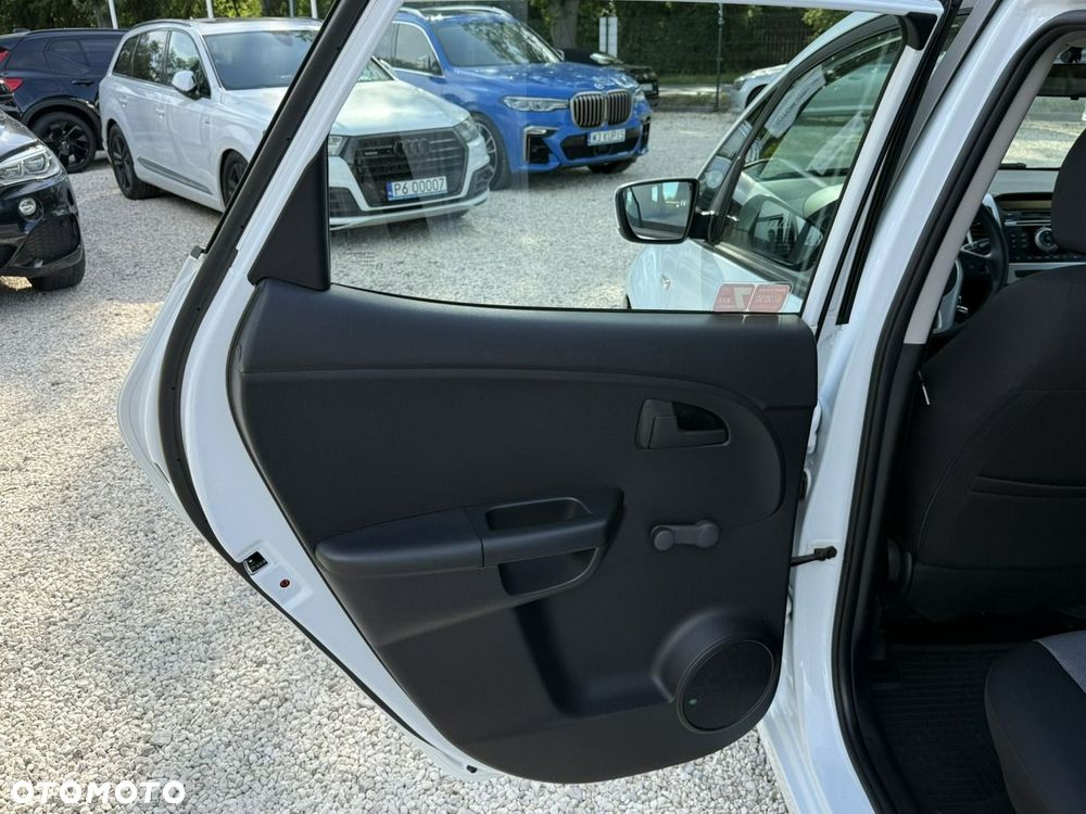 Kia Venga 1.4 CRDi M - 16