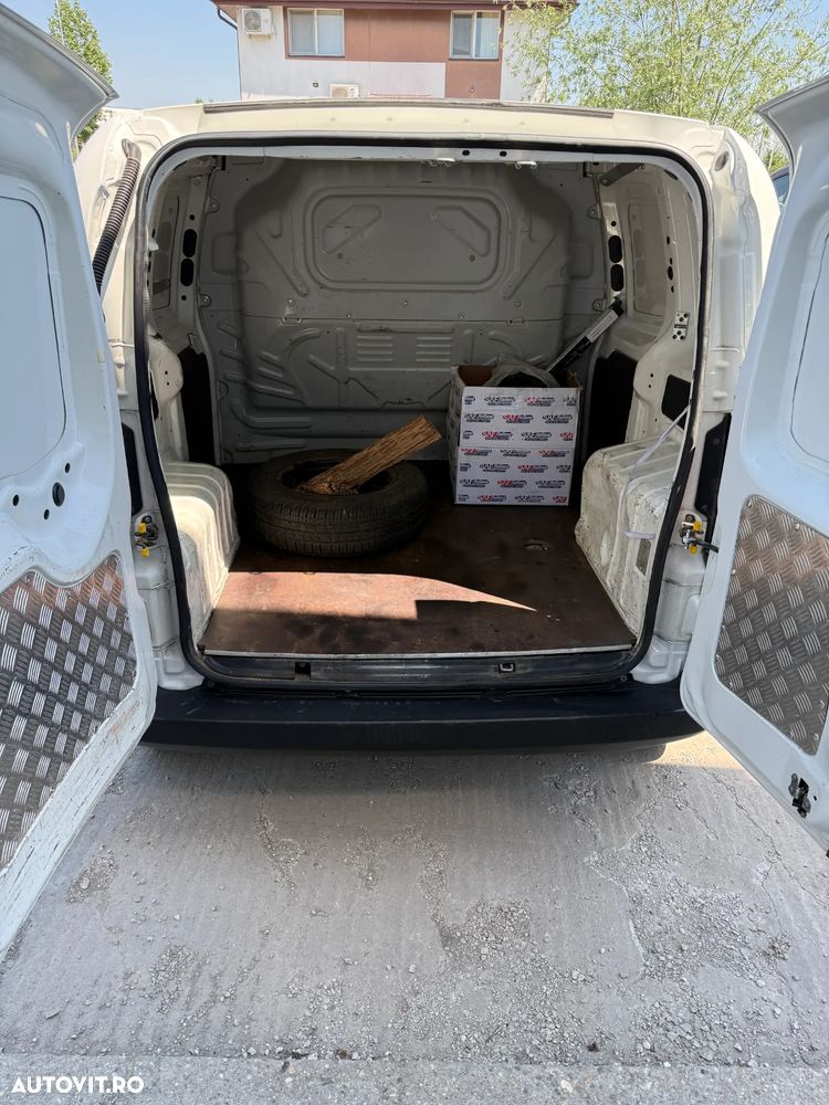 Fiat Fiorino 1.3 Multijet Van - 17