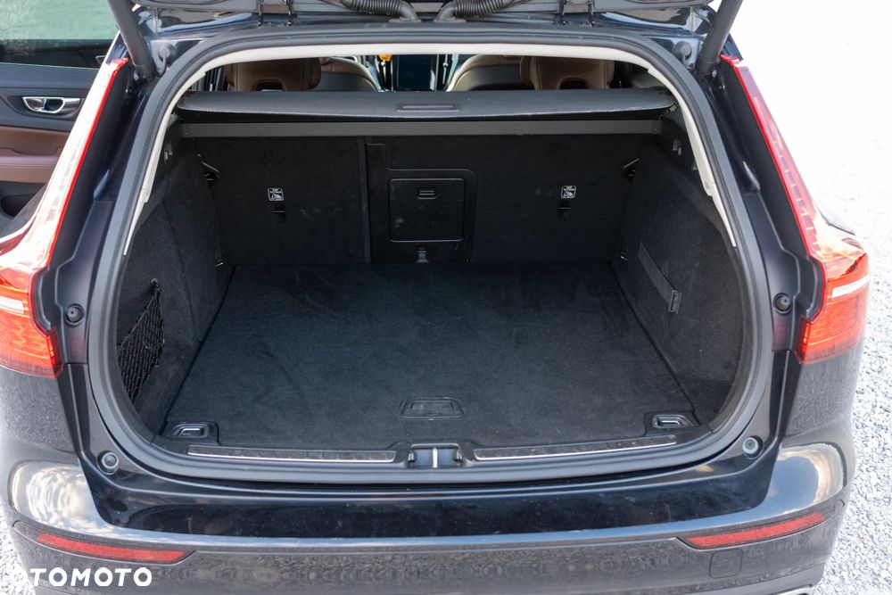 Volvo V60 D3 Momentum - 33