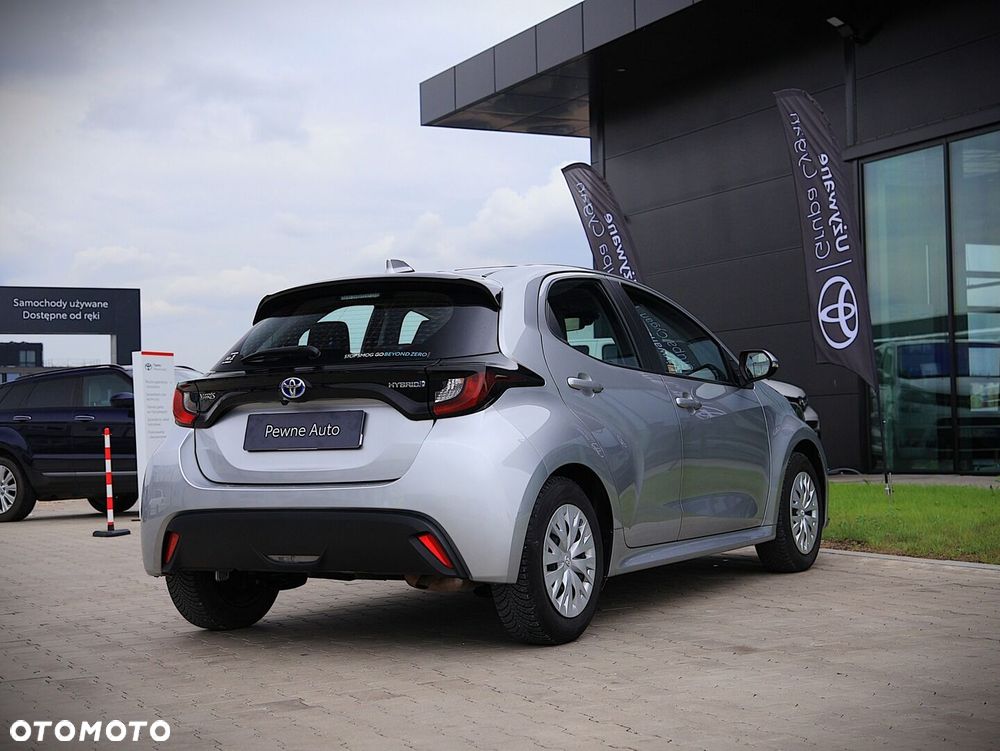 Toyota Yaris Hybrid 1.5 Style - 6