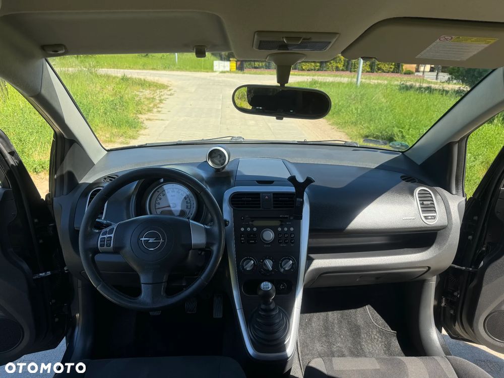 Opel Agila - 14