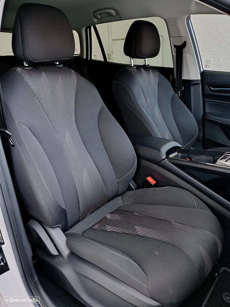 MG MG5 5 Standard Comfort - 34