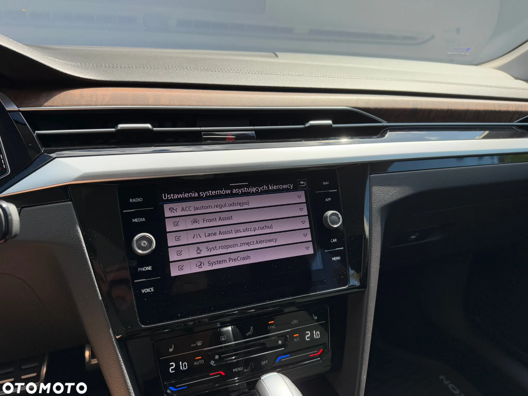Volkswagen Arteon 2.0 TDI 4Motion Elegance DSG - 15