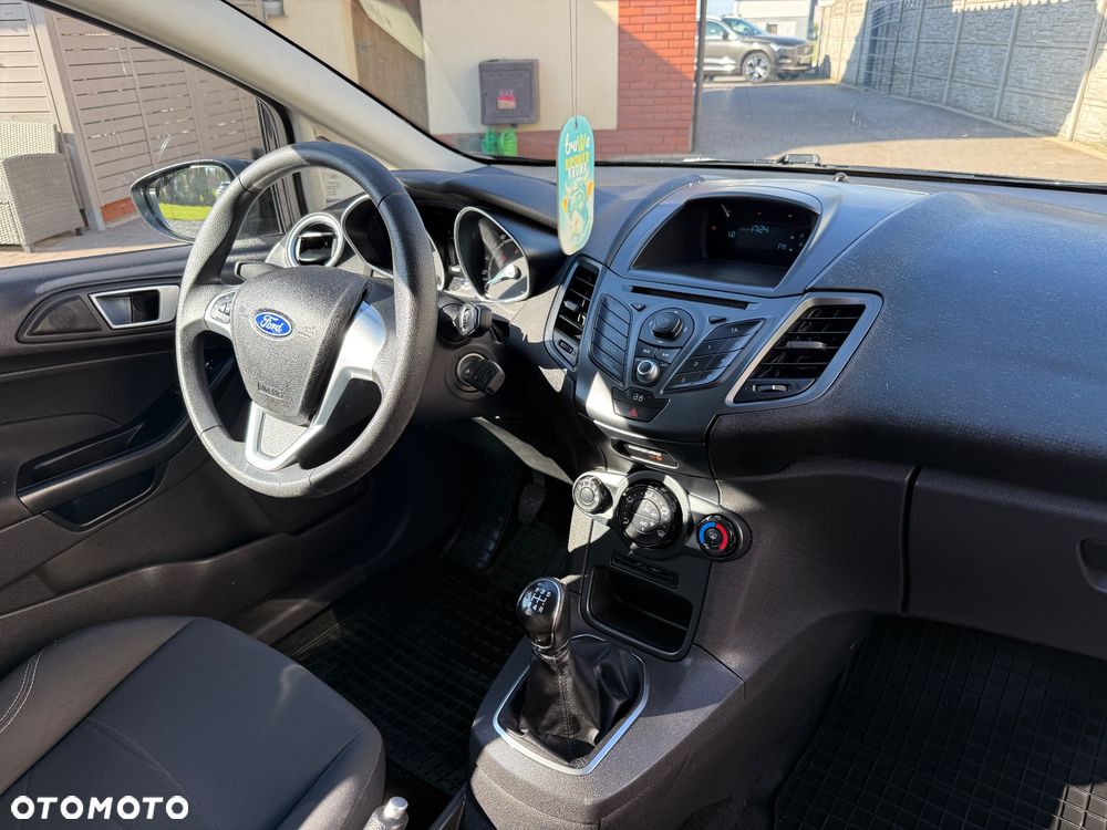 Ford Fiesta - 29