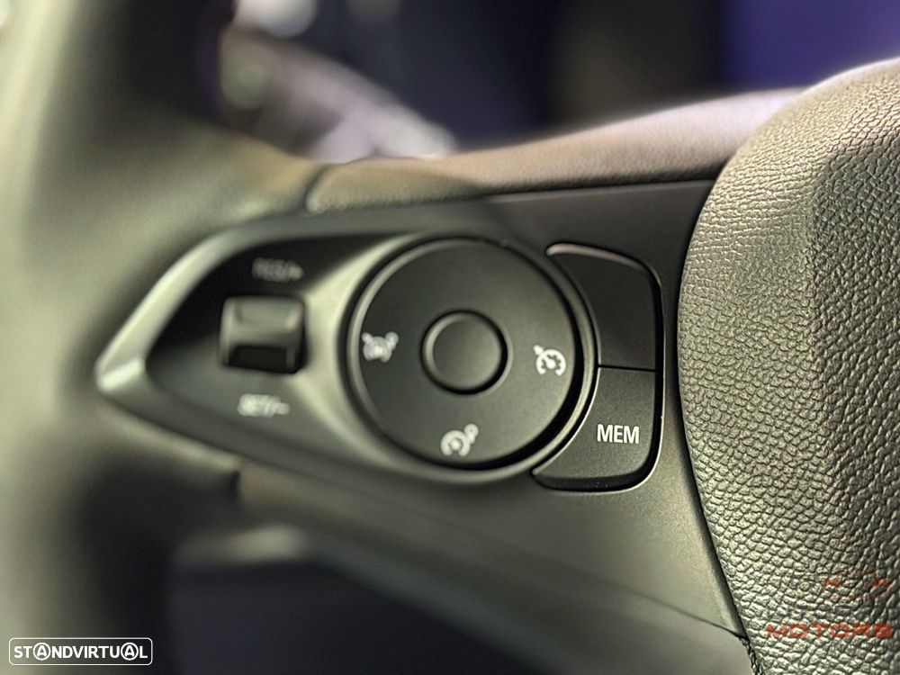 Opel Corsa 1.2 T Yes - 21