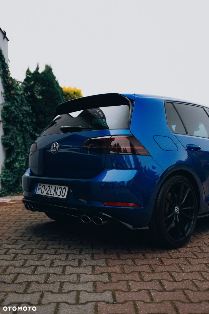 Volkswagen Golf - 5
