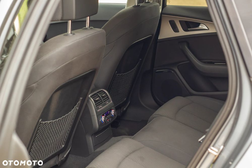 Audi A6 Avant 2.0 TDI Ultra S tronic - 24