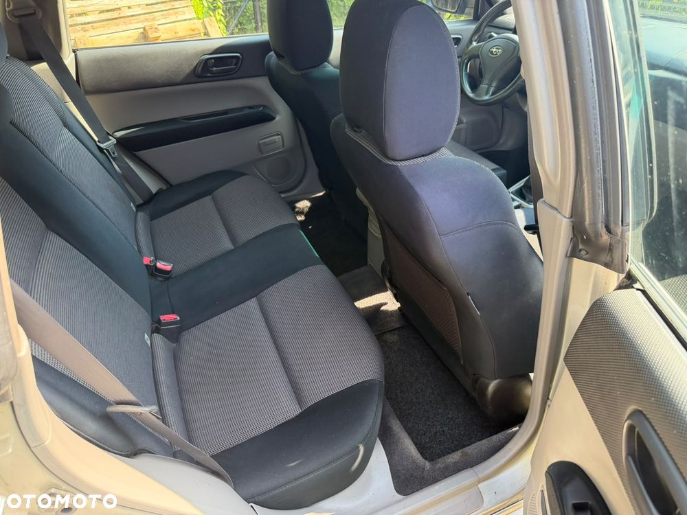 Subaru Forester 2.0 X - 7