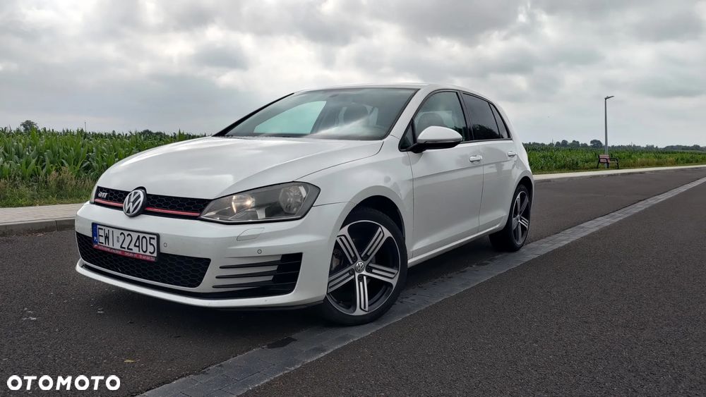 Volkswagen Golf 1.6 TDI BlueMotion Technology Cup - 7